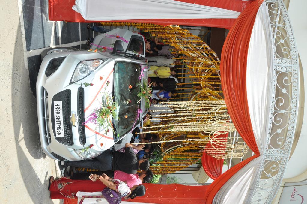 Hotel Sita Manor Gwalior Bagian luar foto