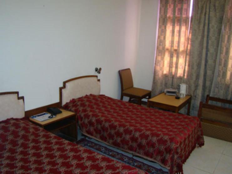 Hotel Sita Manor Gwalior Ruang foto